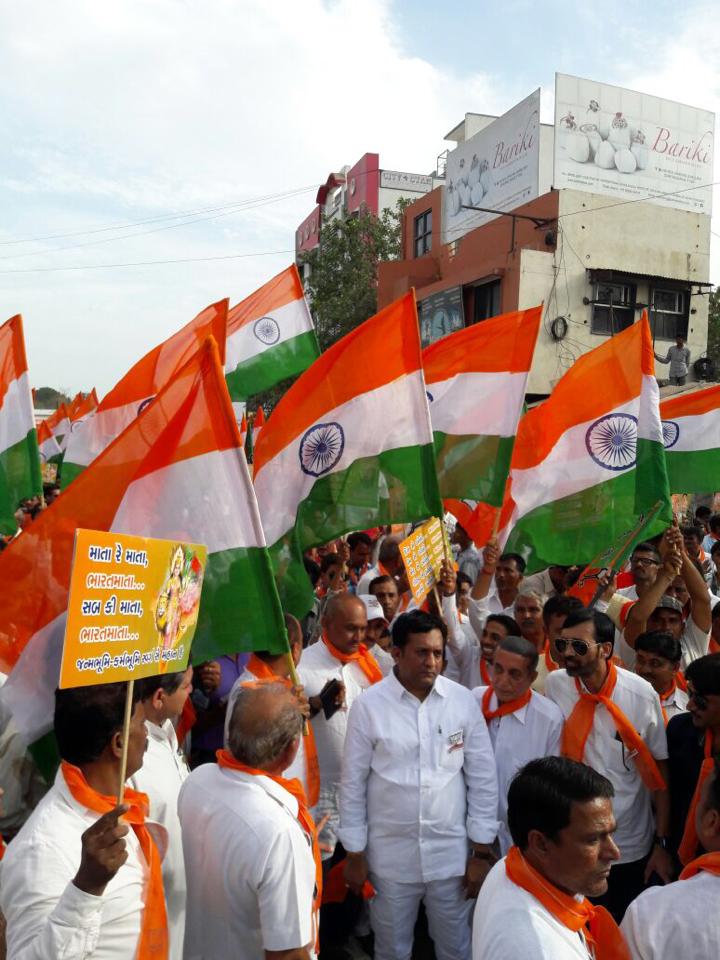 11241937_1265052126857316_1336577318768457699_n