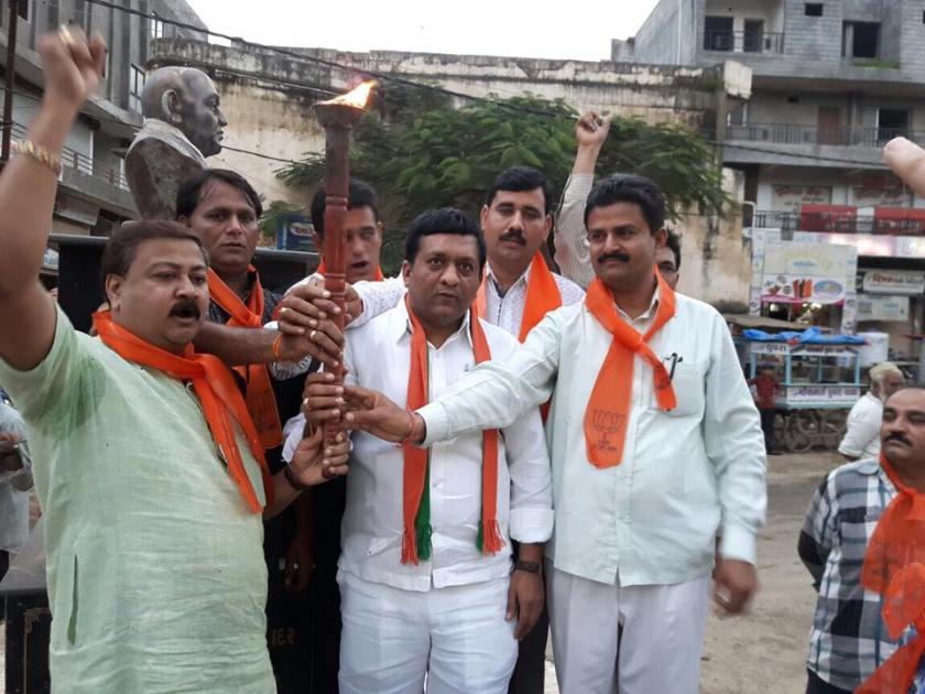 13906914_1378955205467007_2819849868380362917_n-1